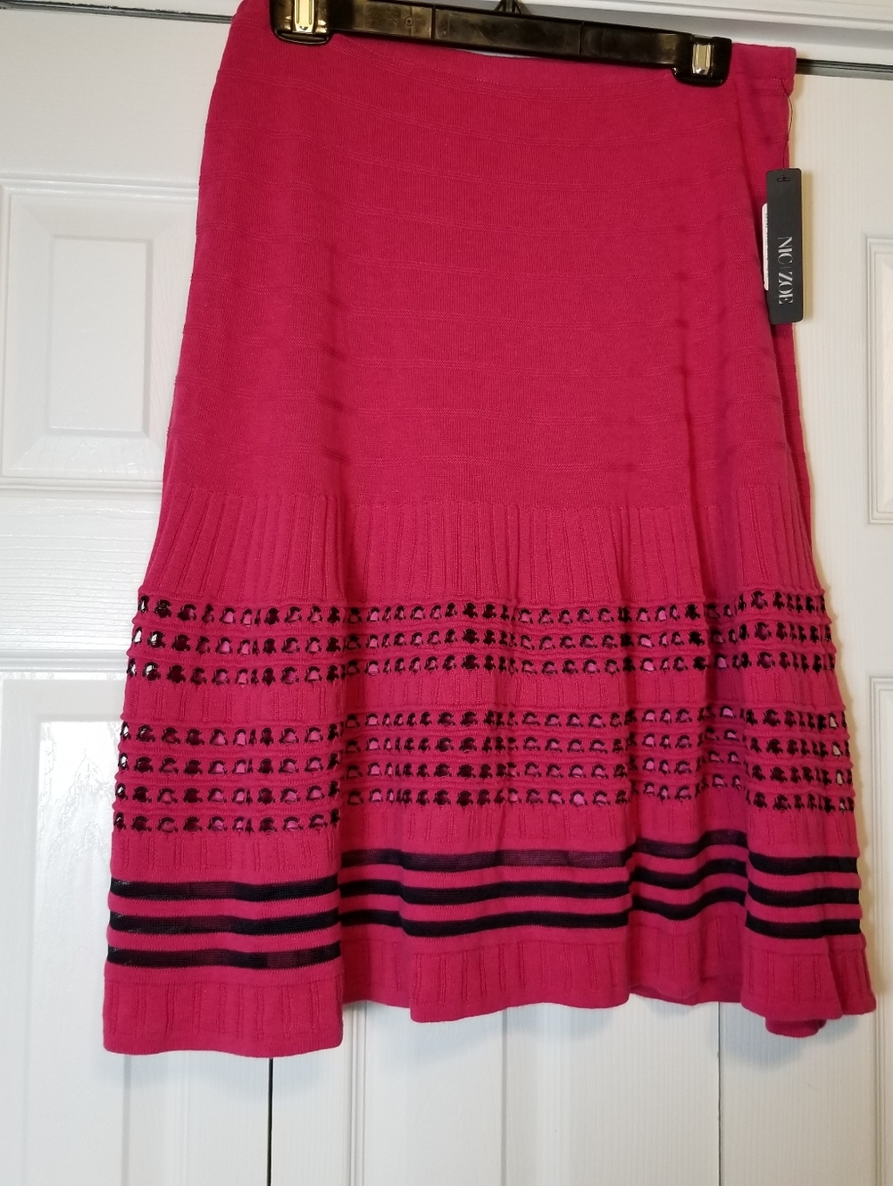 Nic+Zoe Black/Pink Lined Pull-On A-Line Sweater Skirt NWT